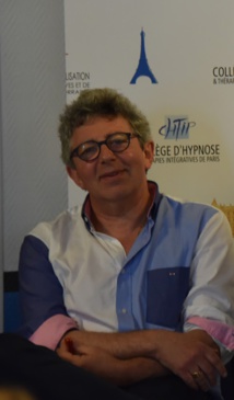 Laurent Gross assure la formation en hypnose au CHTIP Laurent Gross assure la formation en hypnose au CHTIP